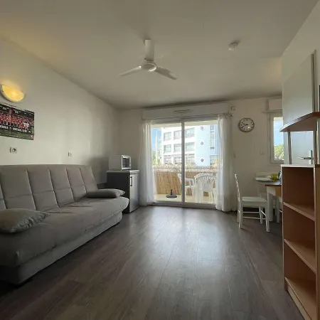Appartement La Rochelle, 2 Pieces, 3 Personnes - Fr-1-246-260 * La Rochelle (Charente-Maritime)